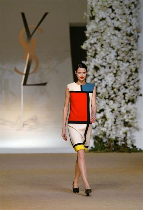 vestito yves saint laurent mondrian|yves saint laurent azienda.